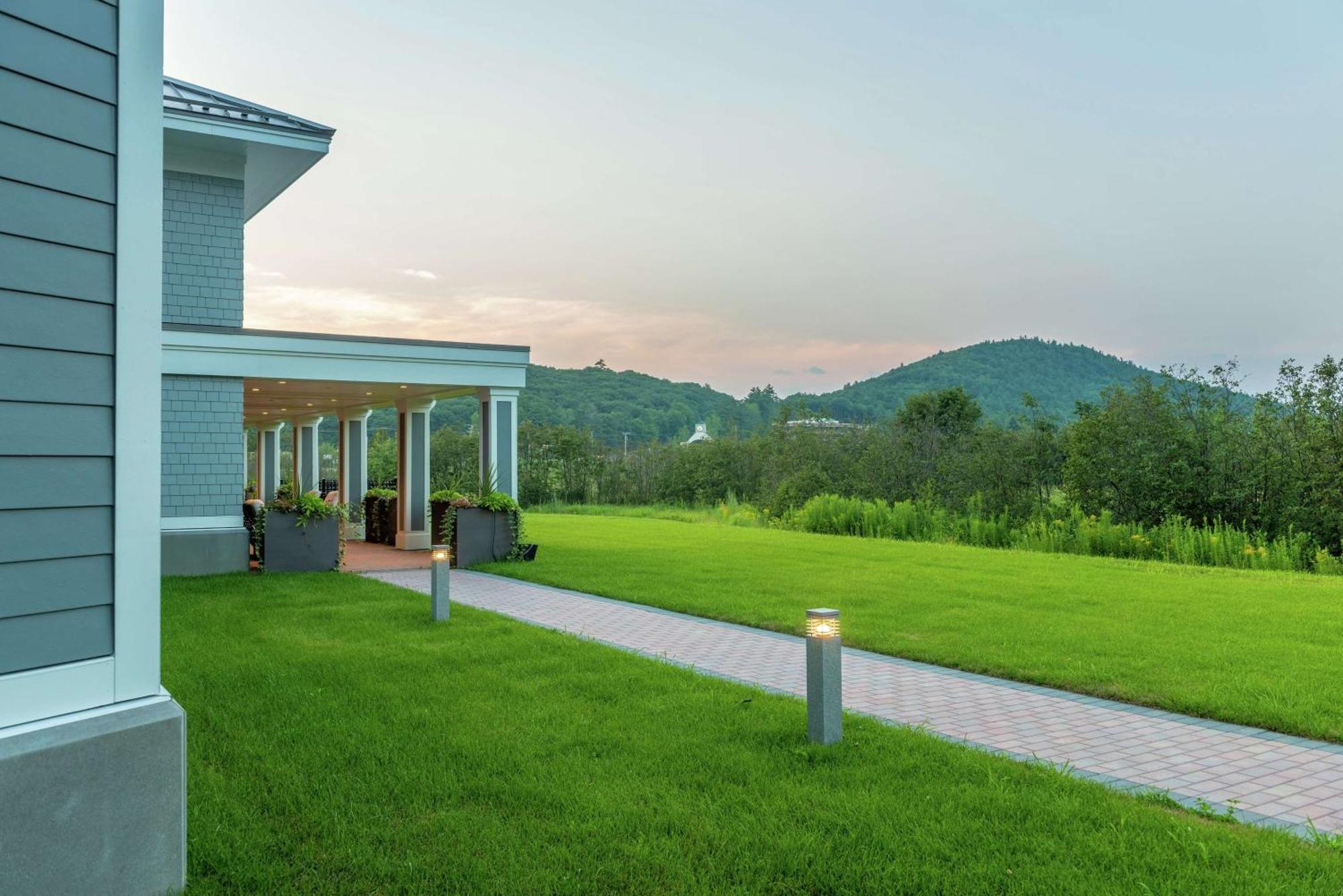 Hilton Garden Inn Hanover Lebanon Exteriör bild